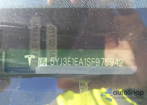 2025 Tesla Model 3 Long Range Rear-Wheel Drive/Standard z USA, uszkodzony, nr VIN 5YJ3E1EA1SF975942